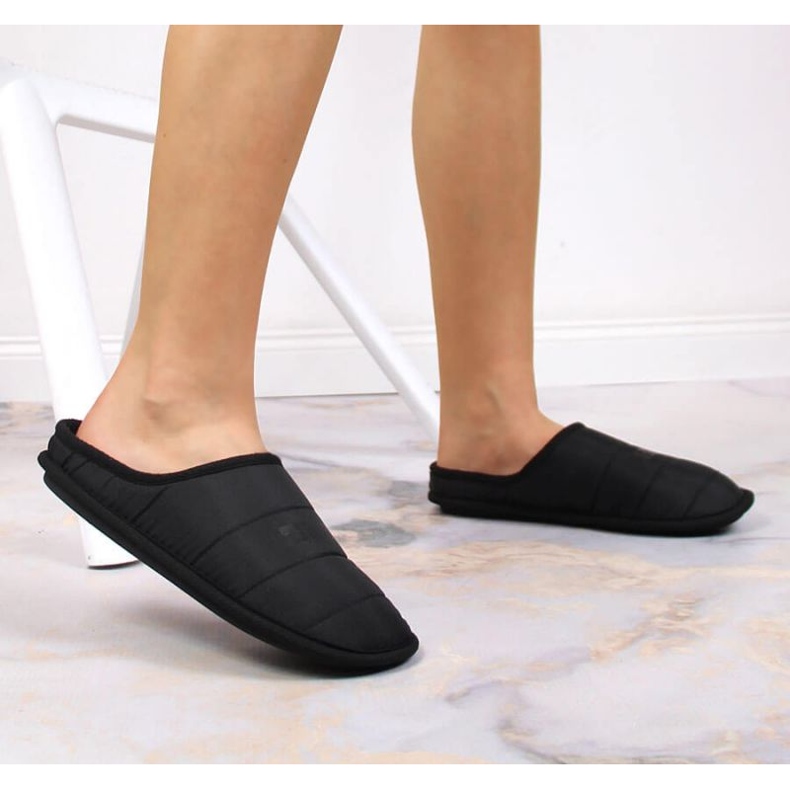 Big Star INT1773B isolerade slip-on tofflor svart 2