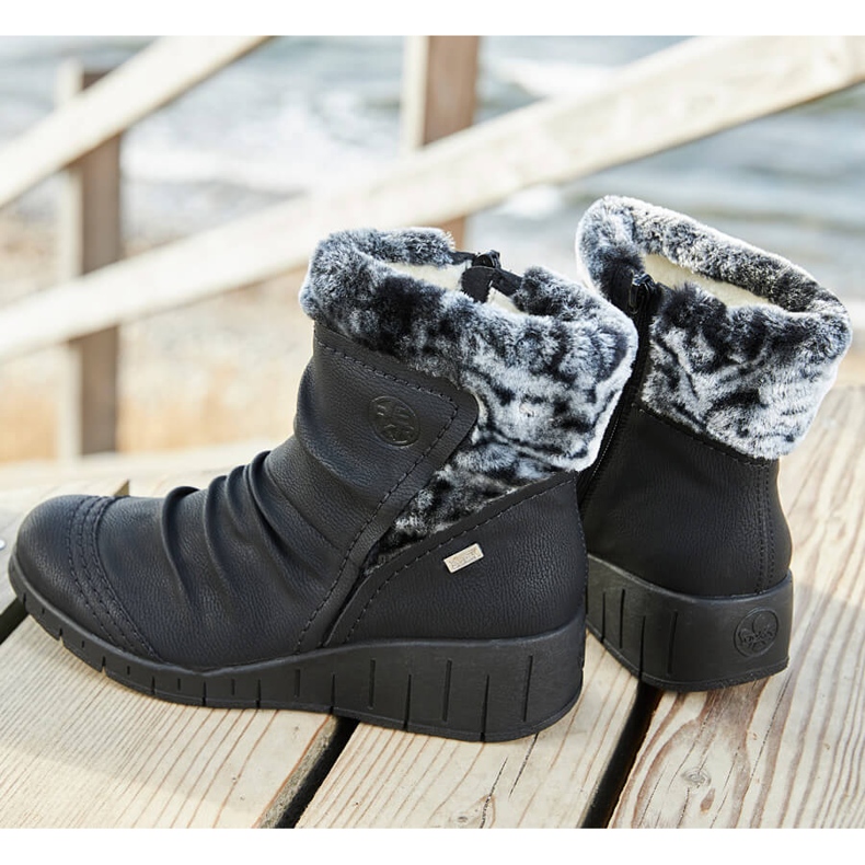 Svarta Rieker Y1361-00 vattentäta vinterstövlar för kvinnor vit 1