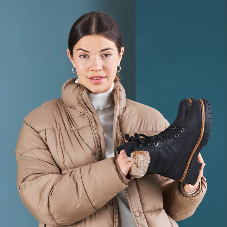 Svarta Rieker 72630-00 damstövlar med päls 2