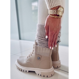 BM Atomic Beige damtrappers boots 1