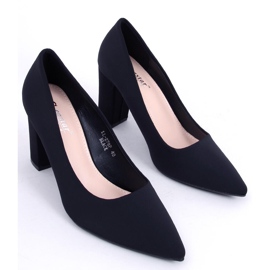 PA1 Pumpar på Eilish Black-stolpen svart 1