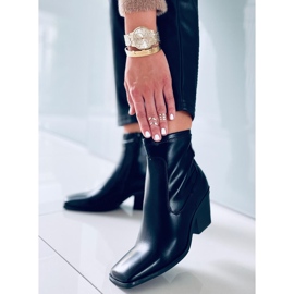 PA1 Arya Svarta höga klackar 2