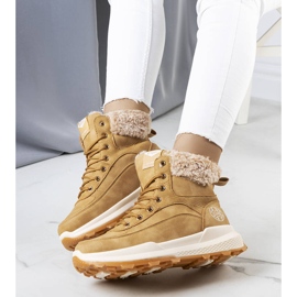 Beige isolerade stövlar LCJ-22-44-1361L Lee Cooper 1