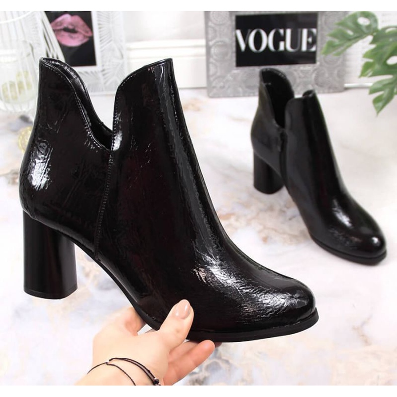 Stövlar lackerade på stolpisolerade Jezzi W JEZ385A svart 1