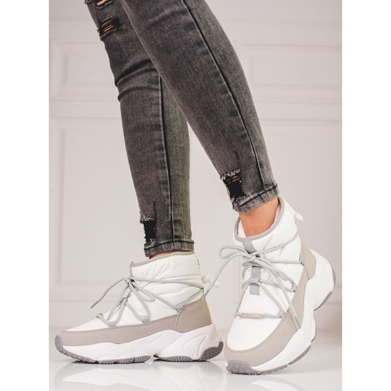 Vita snöstövlar för kvinnor Big Star KK274272 beige 1