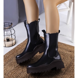 BM Svarta stövlar på brun Jadiel-sula 2