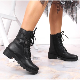 Skinnbekväma svarta isolerade stövlar för kvinnor Rieker X0500-00 2