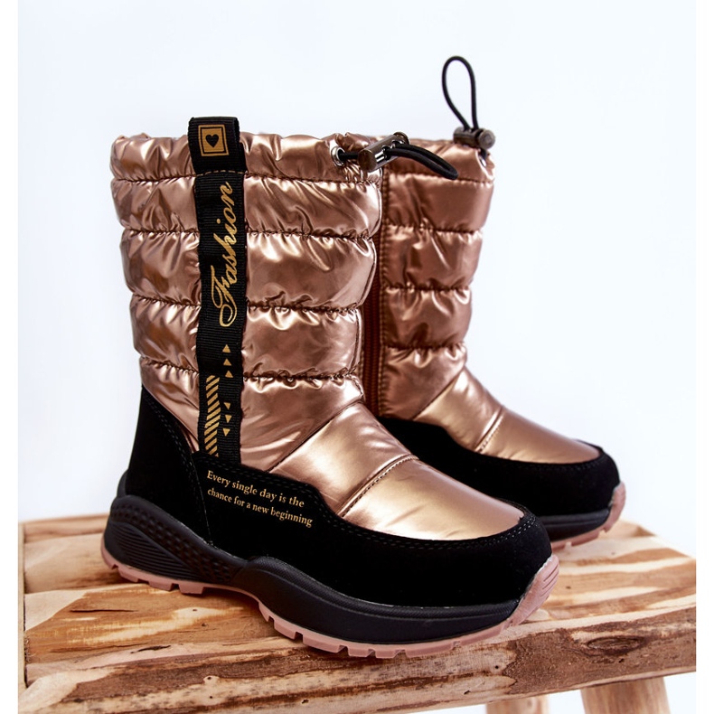 Varma snöstövlar i ull på Golden Delhi-skjutreglaget gyllene 1