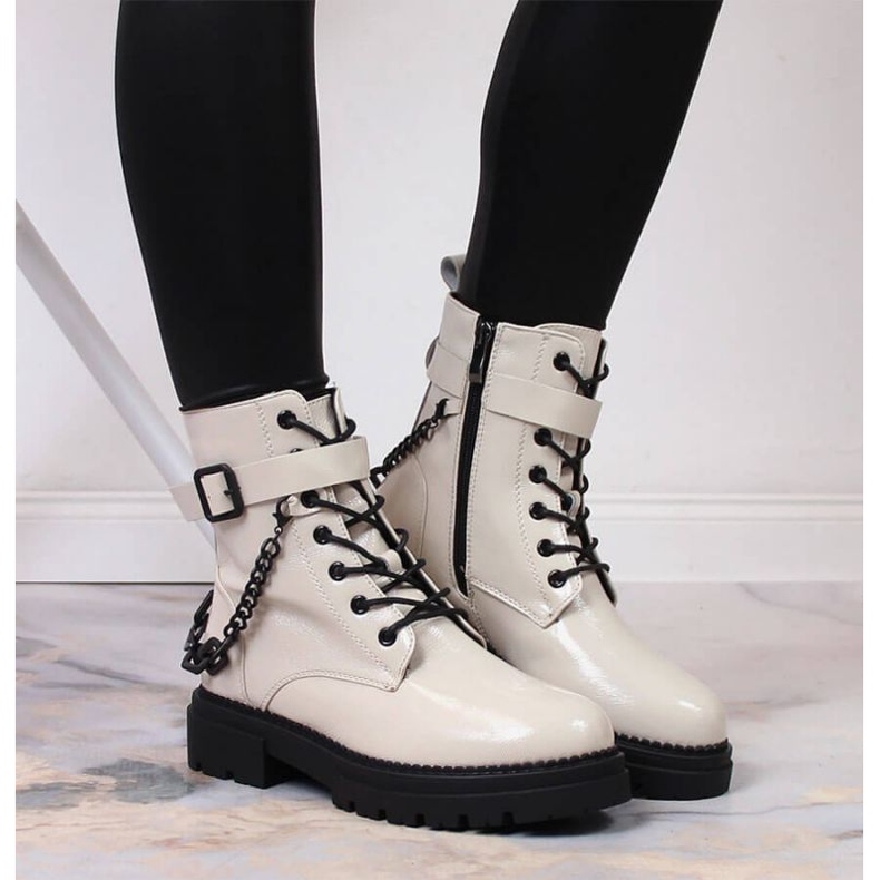 Lackade stövlar med kedjeisolerad Laura La.Fi W PMR28 beige 2