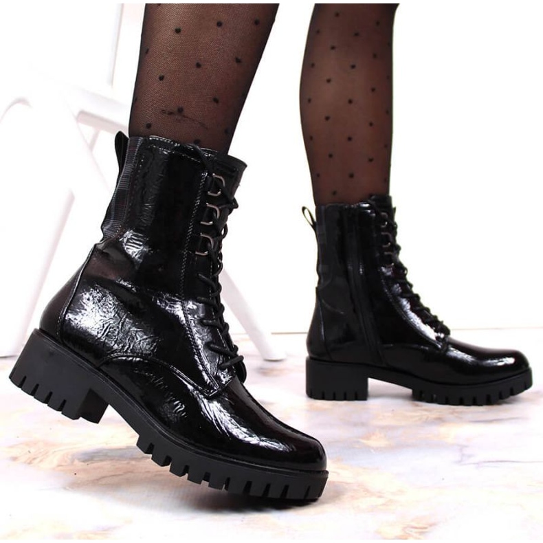 Isolerade lackade ankelboots Jezzi W JEZ369 svart 2