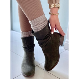 PA1 Theda Green platta stövlar i mocka grön 2