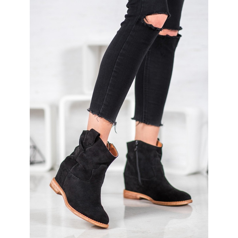 Bella Paris Cowboystövlar på en kil svart 1