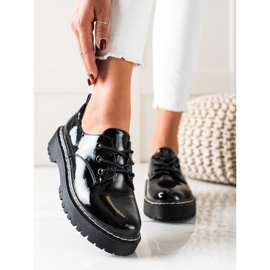 Svarta VINCEZA skor 1