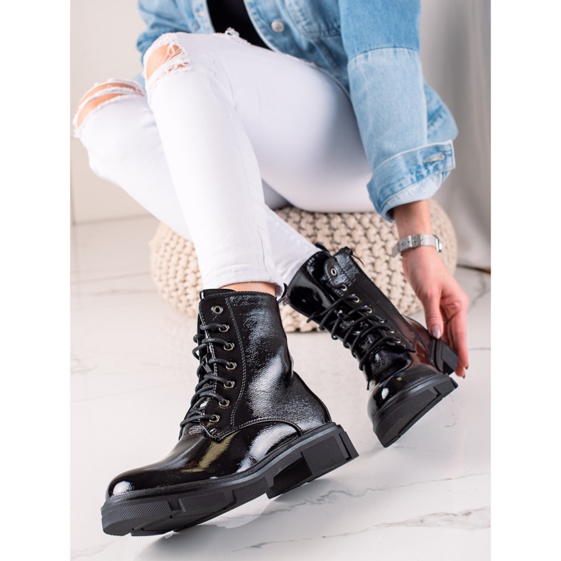 Marquiz Lackerade arbetare svart 1