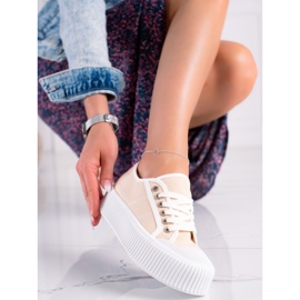 SHELOVET Sneakers På En Bred Plattform beige 1