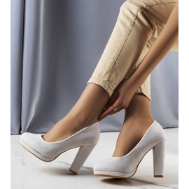 BM Gråa heel pumps från Fardi 1