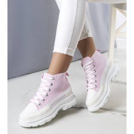 BM Rosa high platform sneakers från Tillys 1