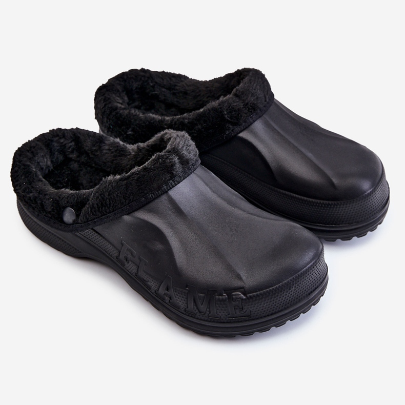 PM2 Warm Crocs Slides för män Svart Calmo 1