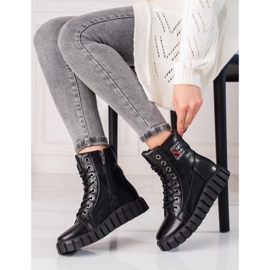 W. Potocki Kvinnliga arbetare på Shelovet-plattformen svart 1