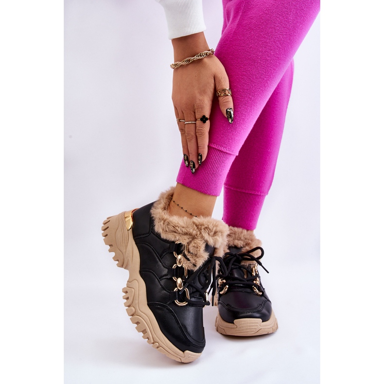 PM1 Damisolerade sportskor Snörning Svart Beige Kerberos 1