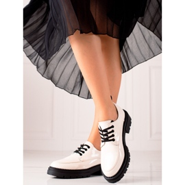 La.Fi Snygga snörskor vit svart 2