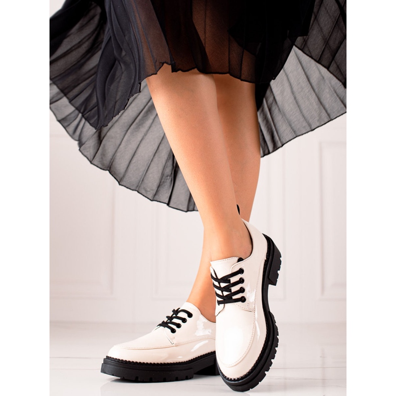 La.Fi Snygga snörskor vit svart 2