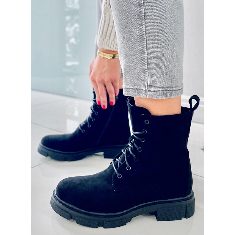 BM Turner Black spetsarbetare svart 1