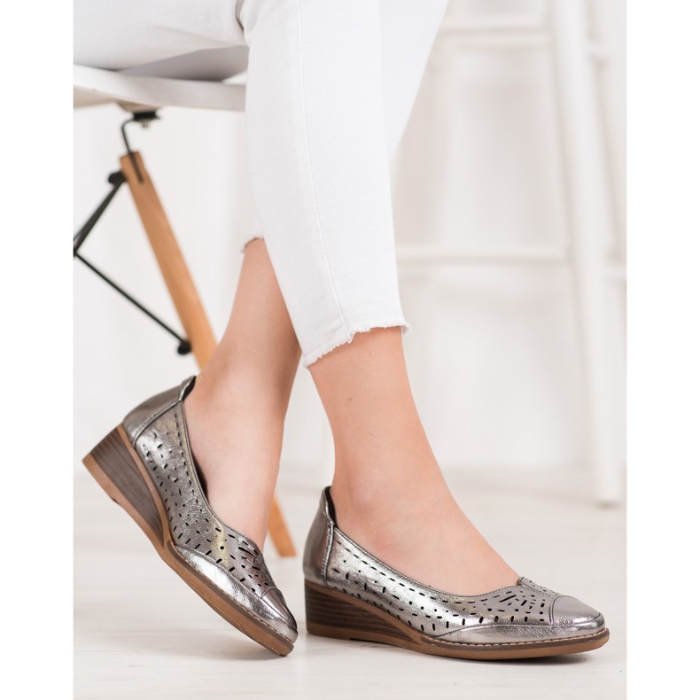 Pumpar på kilen Vinceza grå 1