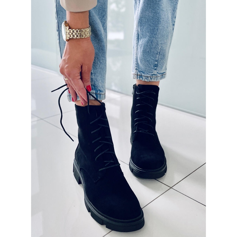 PA1 Zoe Black spetsarbetare svart 2