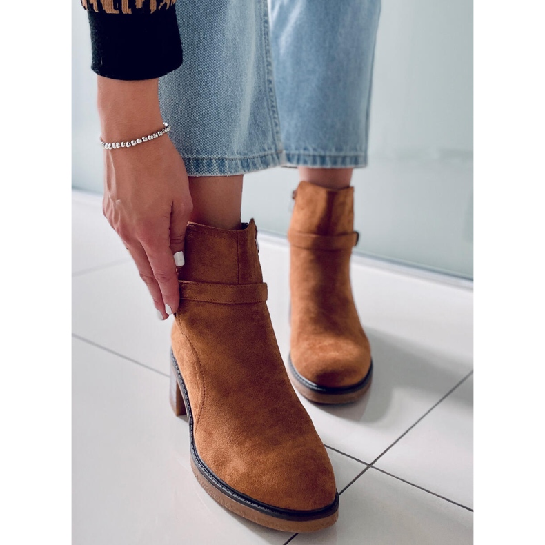 BM Aretha Camel stövlar med bred klack brun 1