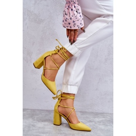 PA1 Classic Lace Up Mocka Pumps Yellow Lucira gul 2
