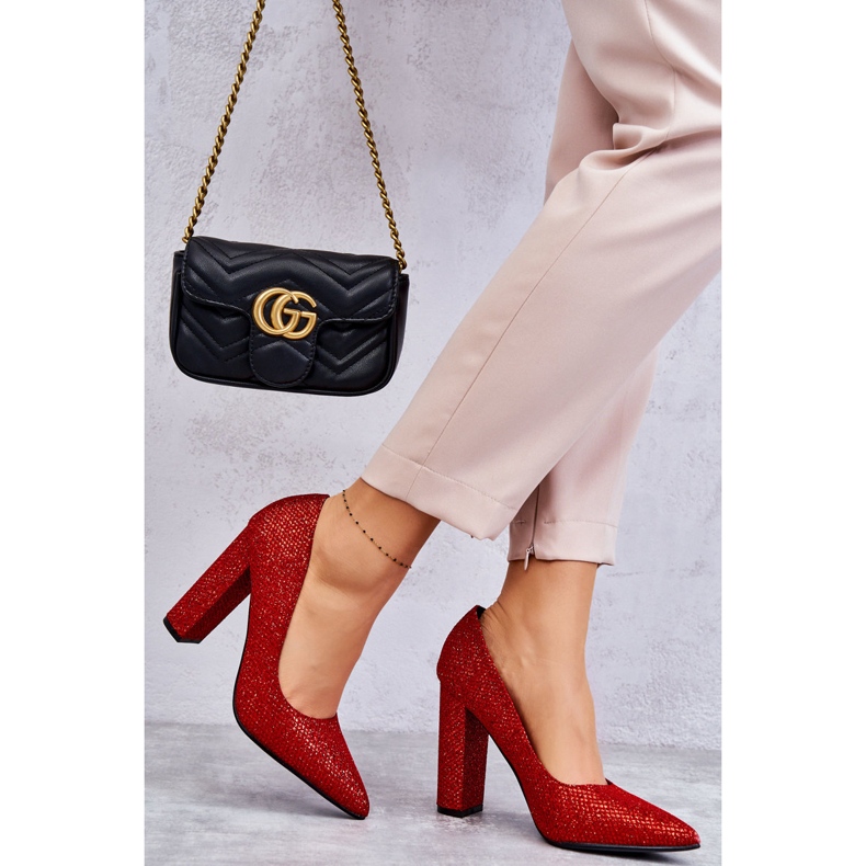 Blanka Pumps På Röd Elmira-häl 2