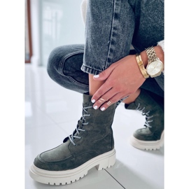 Roisin Green snörstövlar i mocka grön 1