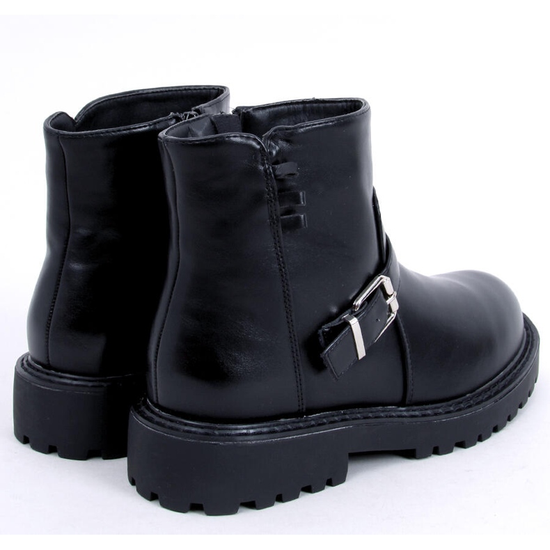 Stövlar med en flexibel övre Barrino White Ii Quality vit 2