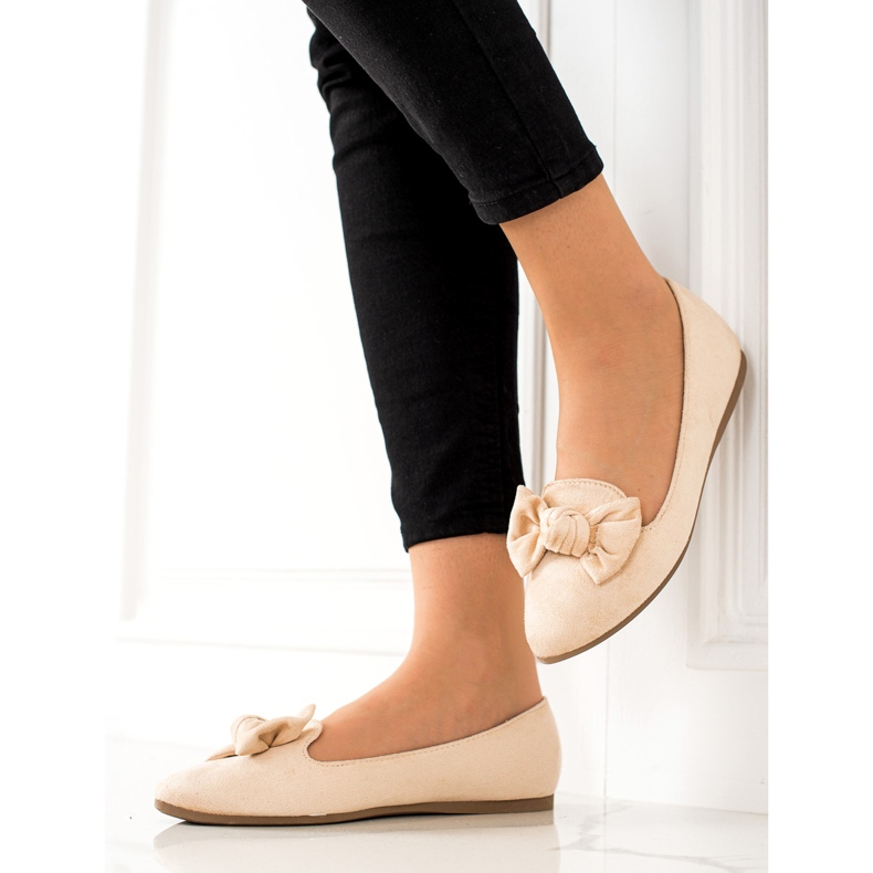 W. Potocki Ballerinor med en Potocki-rosett beige 1