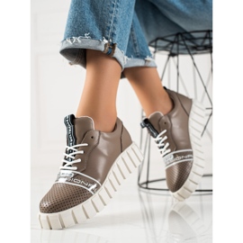 ARTIKER Bruna modeläderskor 2