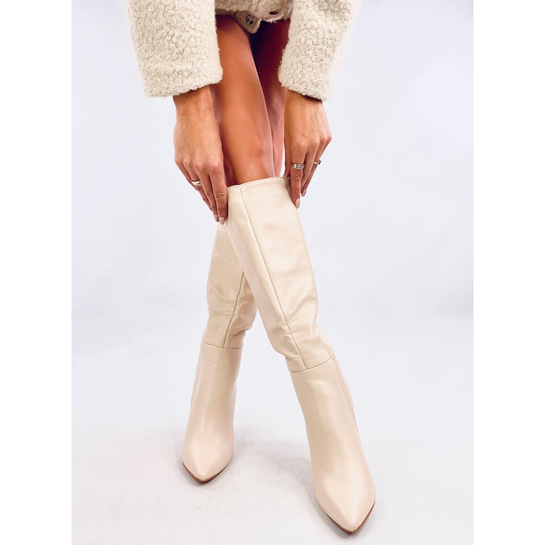 Klassiska Tiffany Beige höga klackar 1