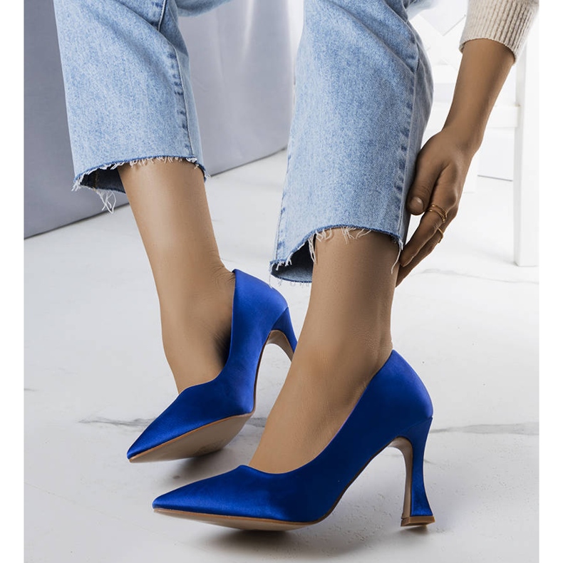 BM Otto blå timglasklackpumps 1