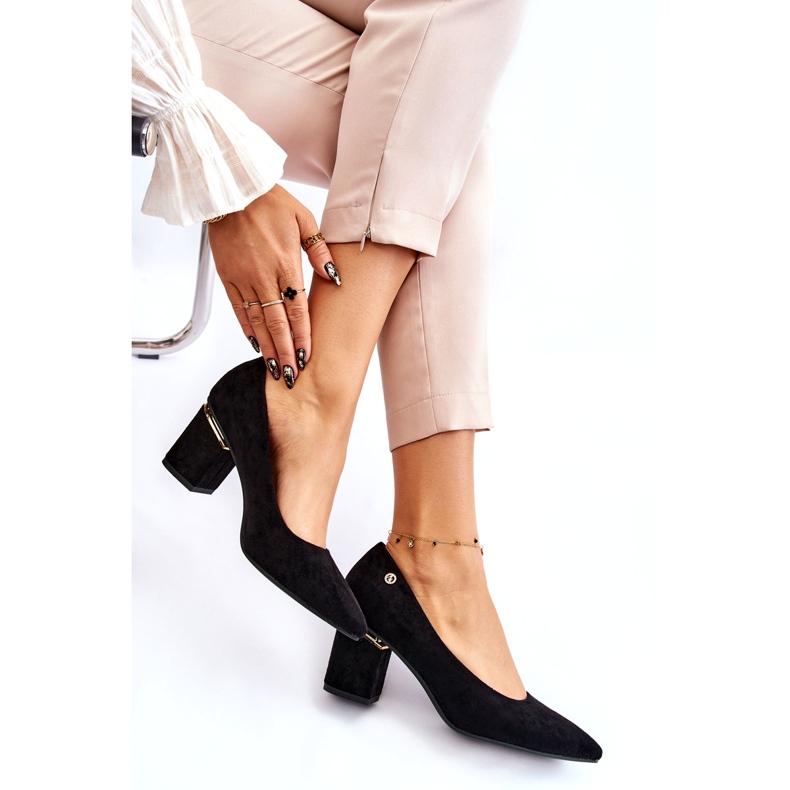 PS1 Klassiska mocka högklackade pumps med svart Derren-dekoration 4