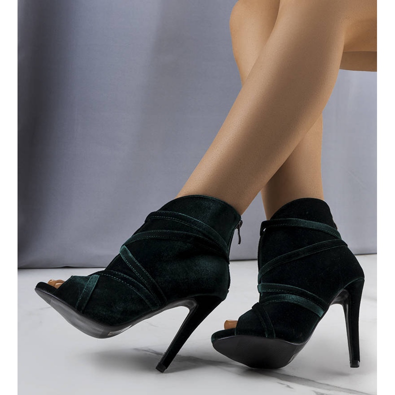 Gröna eleganta pumps med ovandel från Sao 1