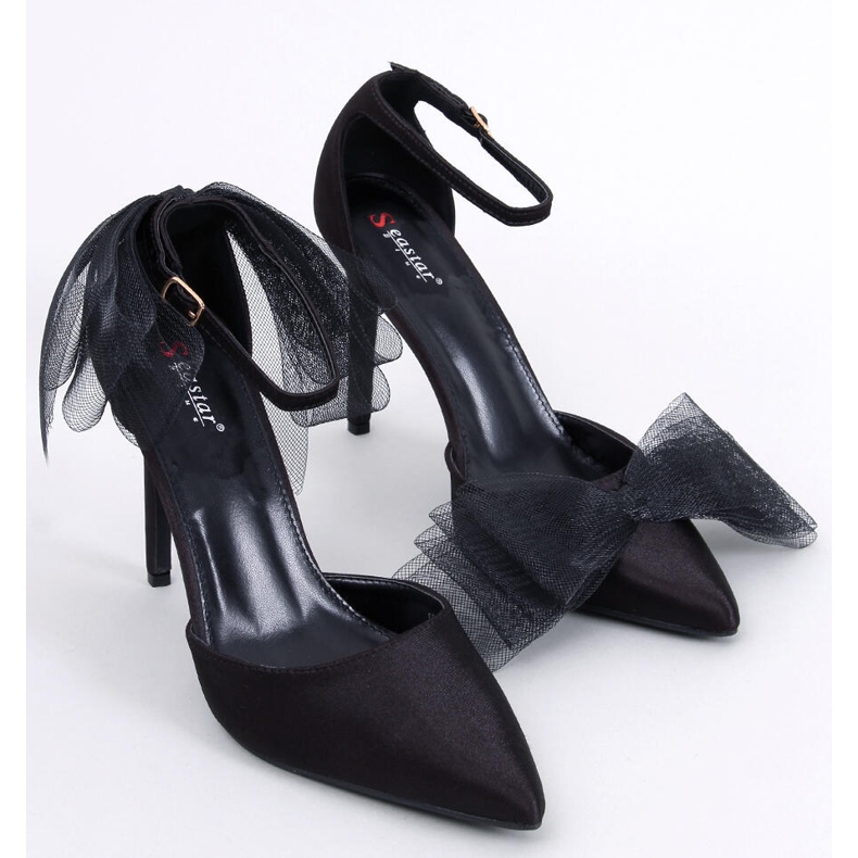 BM Pins med tyllrosett Sheena Black svart 1