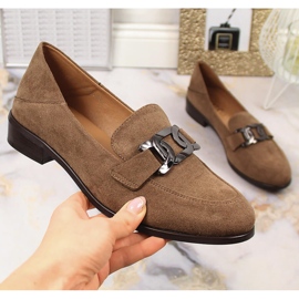 Platta mockaskor för kvinnor brun Vinceza 10828 1