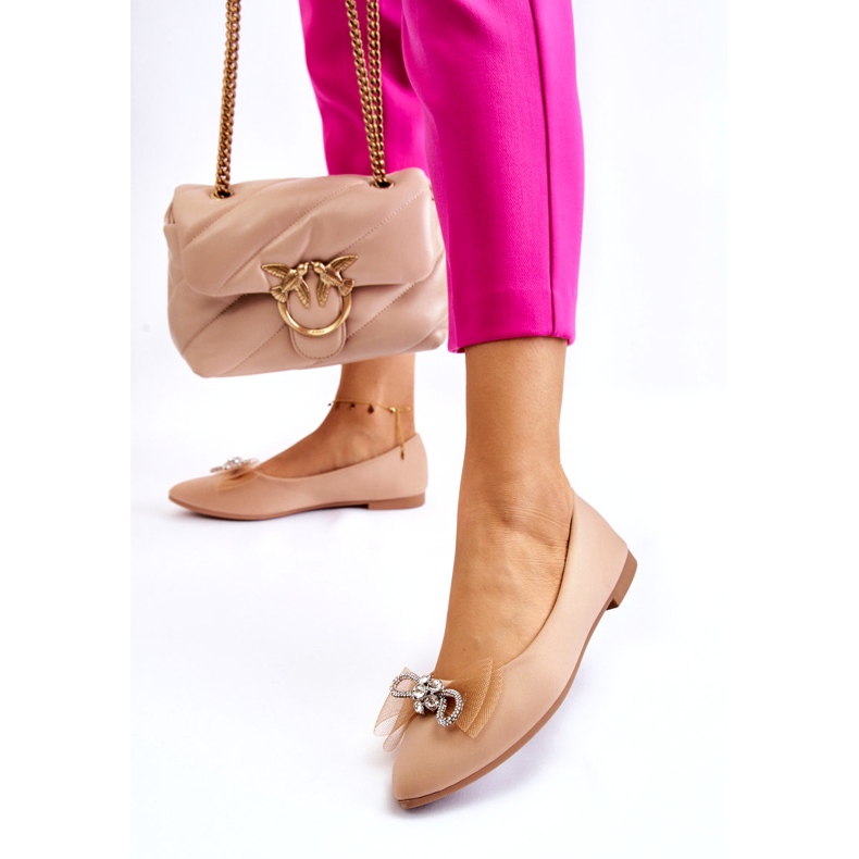 Ballerina med spetsad tå för kvinnor med dekorativ rosett, mörkbeige 1