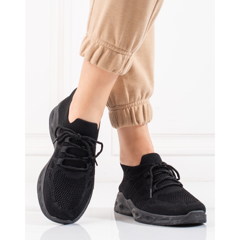 Shelovet svarta sportskor i textil 2