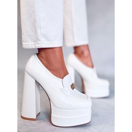 PA1 Ambra White högklackade loafers vit 2