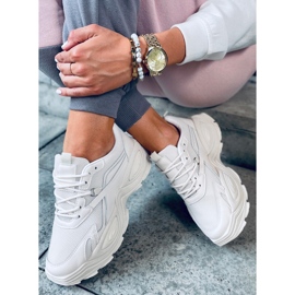 Beige damsportskor med hög sula 3