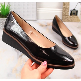 Svartlackade damskor Vinceza 10865 1