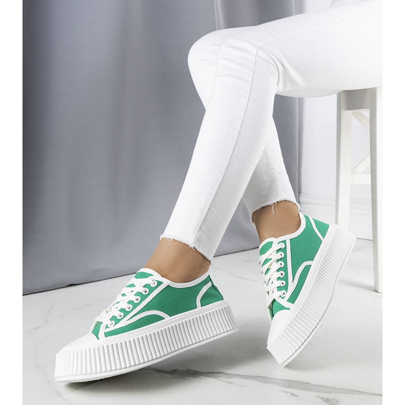 BM Gröna sneakers på Delores-plattformen 1