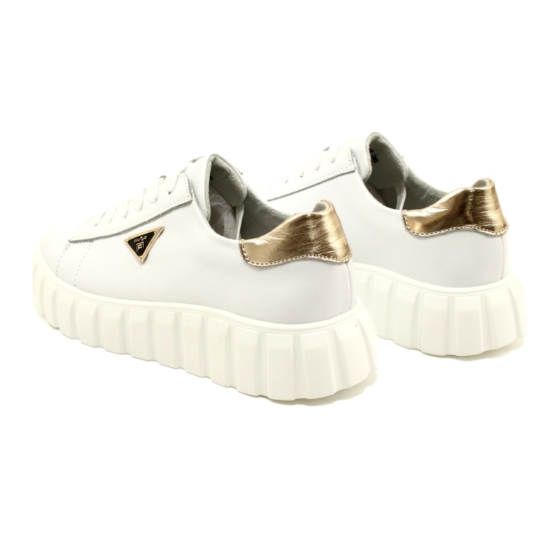 Lädersneakers Filippo DP4138 vit gyllene 6