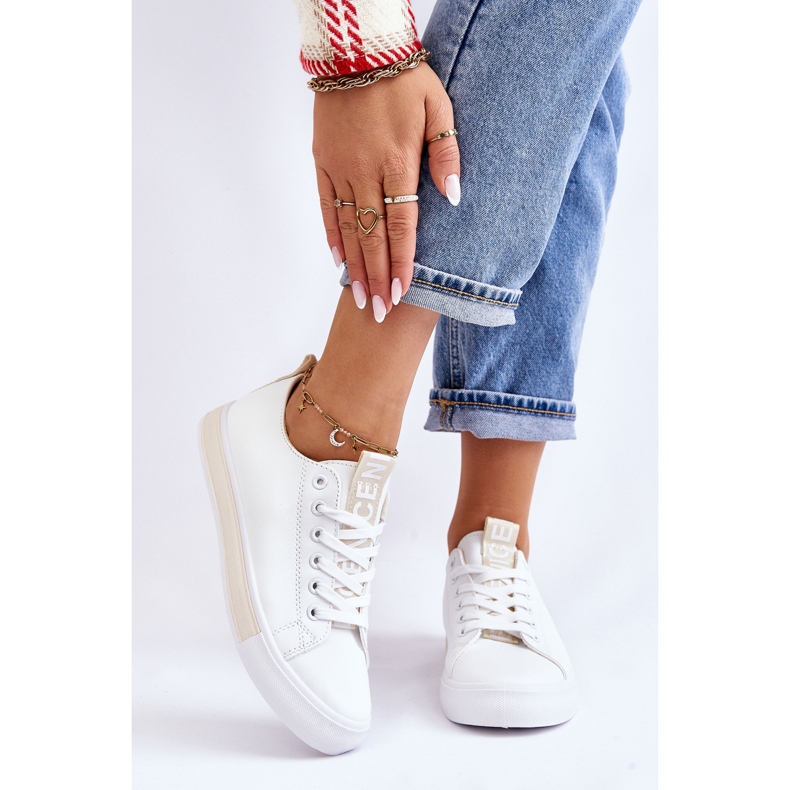 Klassiska damsneakers vita och beige 2